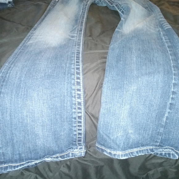 Jeans - Picture 2 of 2